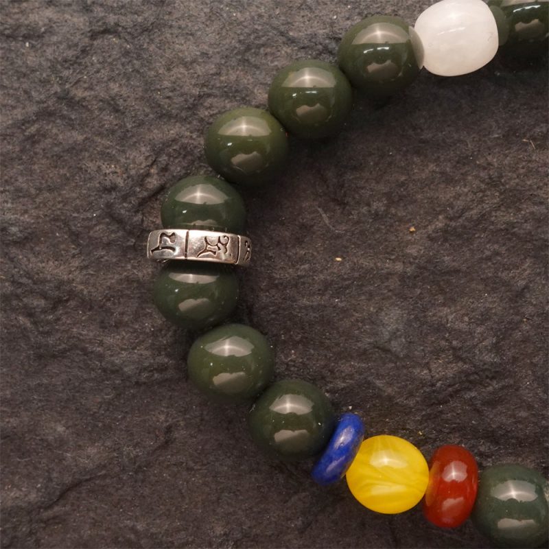 Achievement & Confidence Amoghasiddhi Green Agate Buddha Bracelet - Image 4