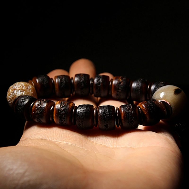 Guardian Agate and Yak Bone Protection Bracelet - Image 5