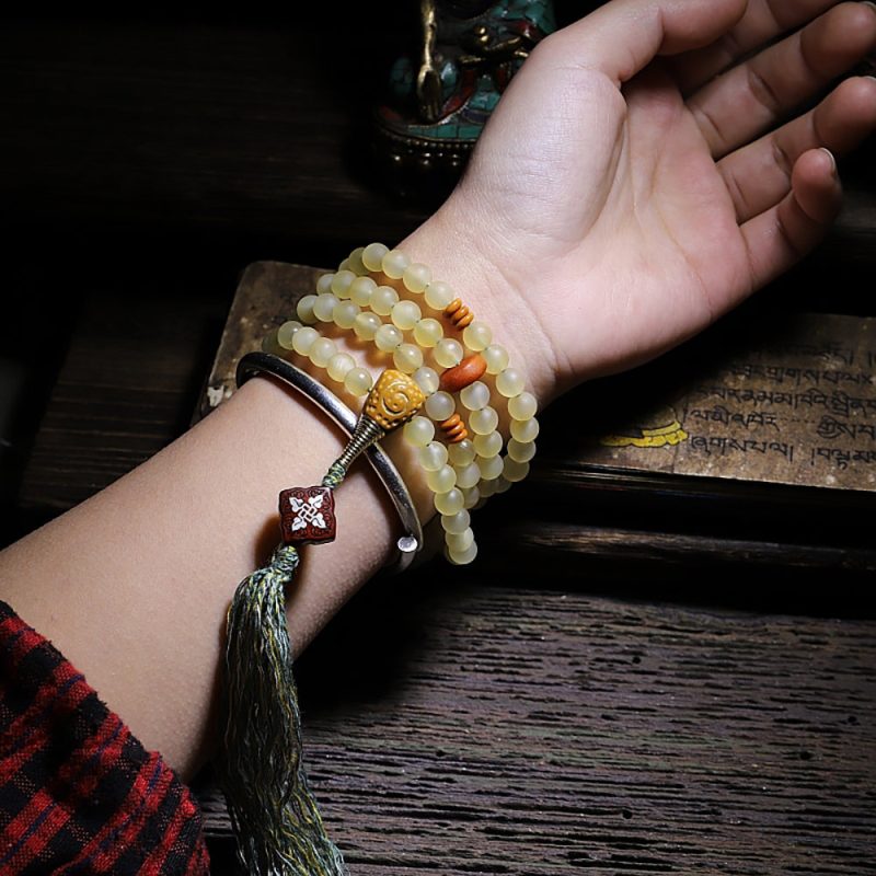 Guardian Yak Bone and Amber Blessing 108 Mala Beads Necklace - Image 4