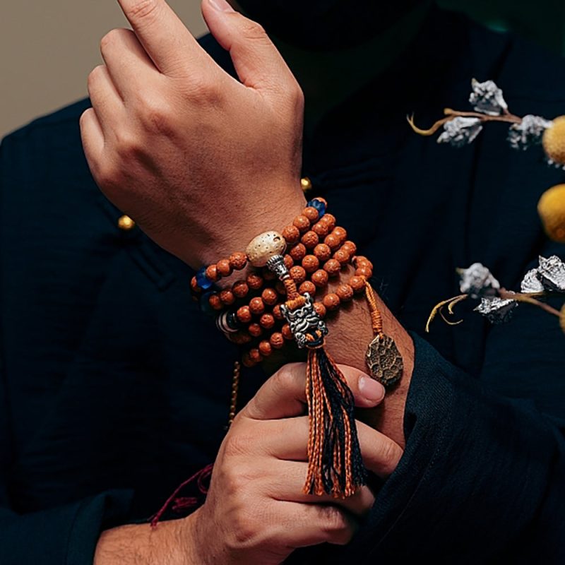 Guardian Bodhi Agate 108 Mala Beads Necklace - Image 9