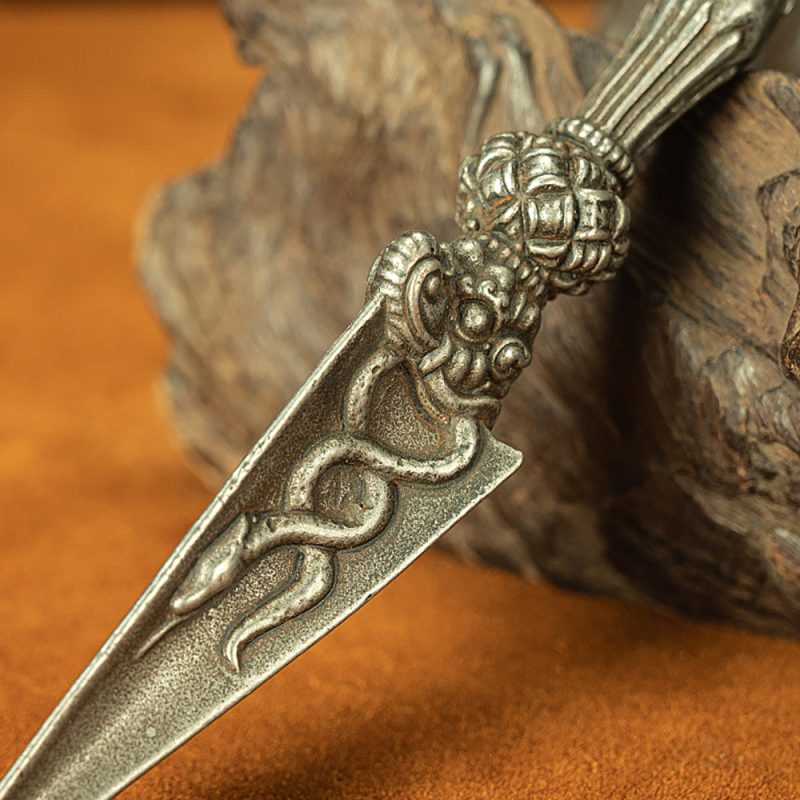 Antique Vajra Ritual Dagger – Old Cold Iron, Sacred Sakya Relic - Image 5