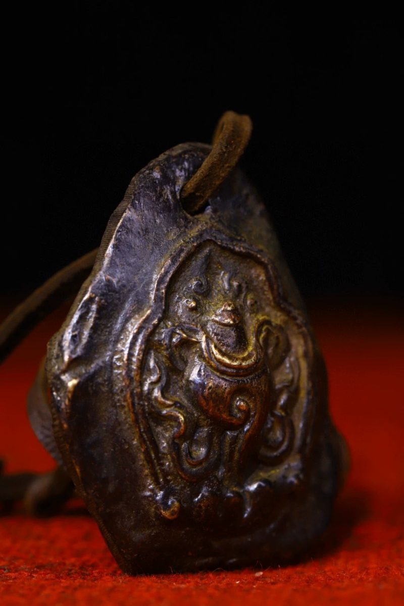 Vajravārāhī WEALTH Thokcha Pendent for Eliminating Poverty - Image 5