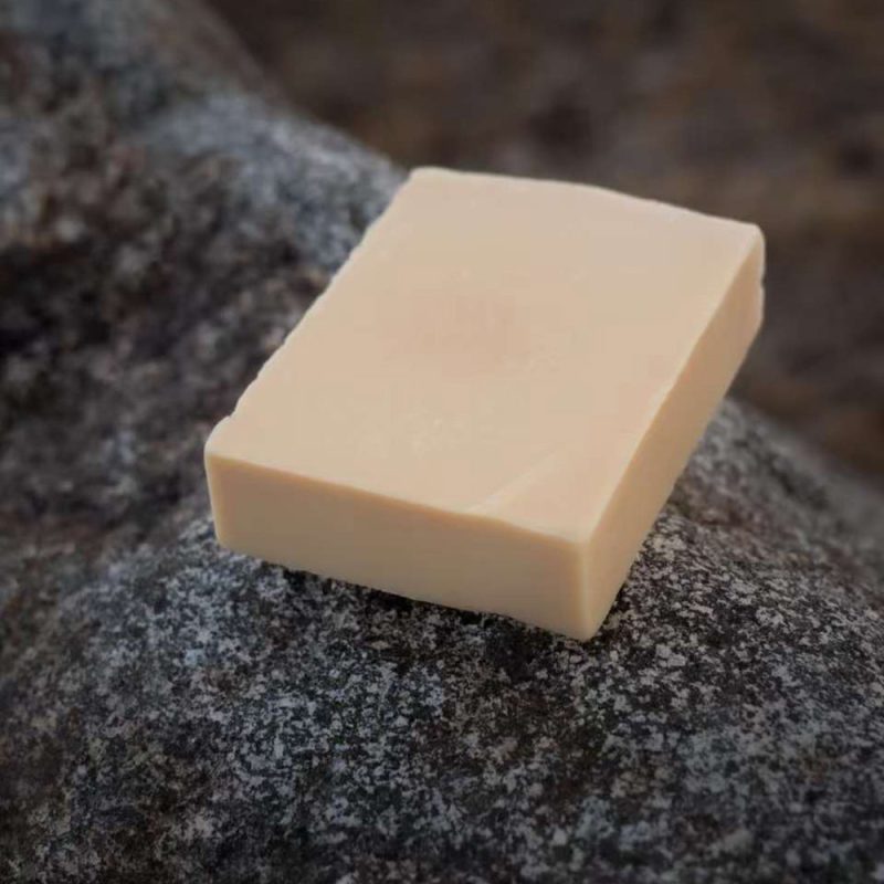 Brightening Face Soap Natural Handmade with Mugwort Oil - Image 3