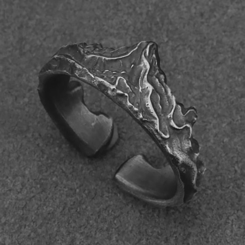 Mount KailashSilver Ring – Handcrafted Symbol of Serenity - Image 5
